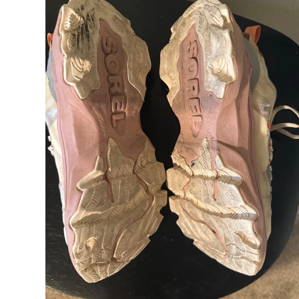 Sorel Kinetic Breakthru Tech Lace Sneakers Womens 7 Pink Chalk NL4691 Platform